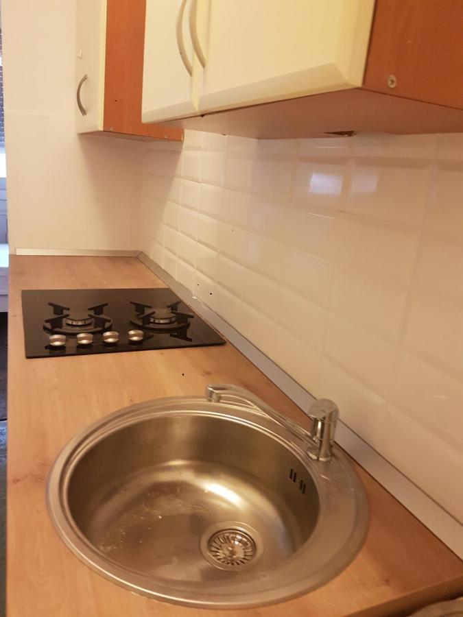 Apartment Sretni Dimnjacar 奥西耶克 外观 照片