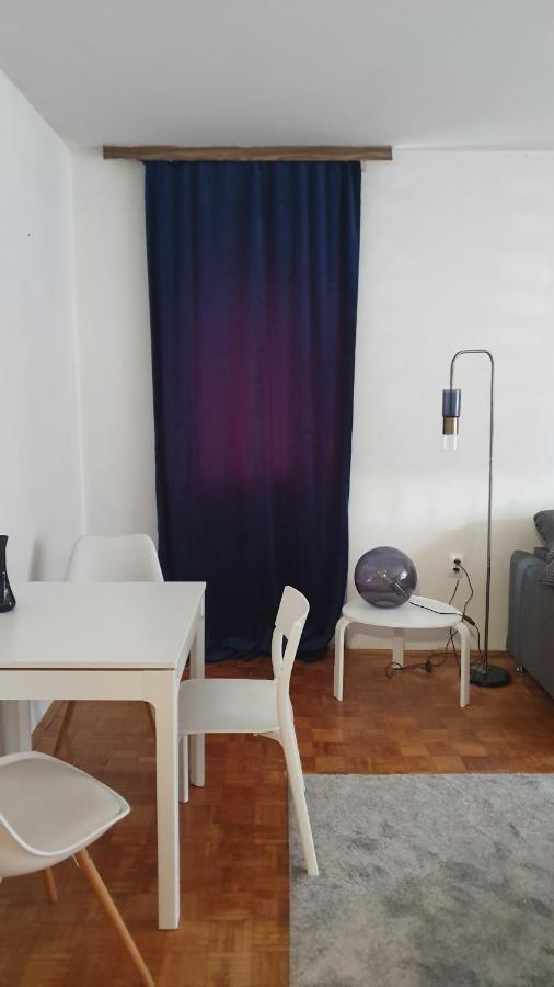 Apartment Sretni Dimnjacar 奥西耶克 外观 照片